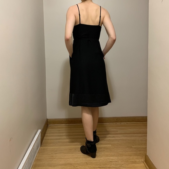 Black Halter dress with pockets - Picture 3 of 6